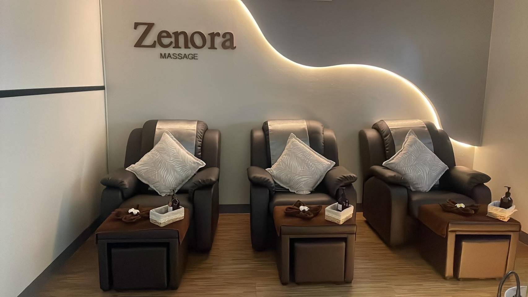 Relaxing and Cozy Treatment Area
